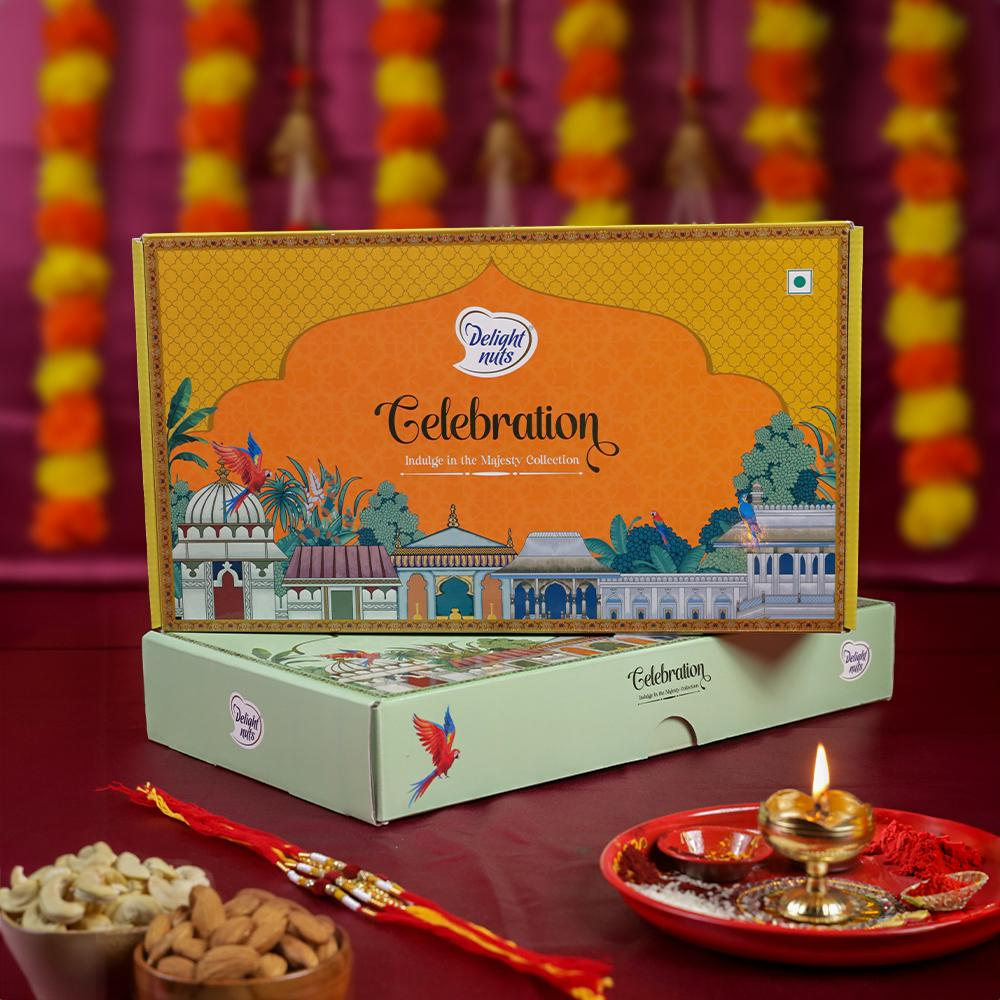 Signature Box Fruit & Berries Mix 200g | Cocktail Super Mix 200g | Chocodates Milk 200g | Black Raisins 200g