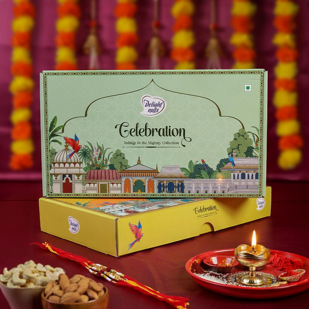 Signature Box – R&S Almonds 200g | Whole Cashew 200g | R&S Pistachios 200g | Green Raisins 200g